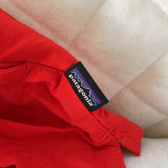 Patagonia women’s board shorts in bright red - Picture 3 of 4